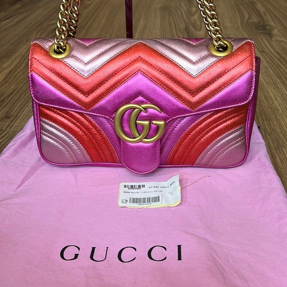 A116- π― % authentic Gucci limited Marmont shoulder bag - Picture 4 of 17